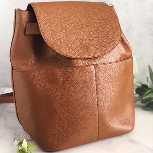 Cuyana Leather Backpack in Caramel